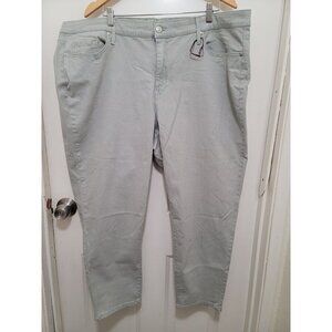 Gloria Vanderbilt Light Gray Women's Plus Size Denim Jeans With Five Pockets & B